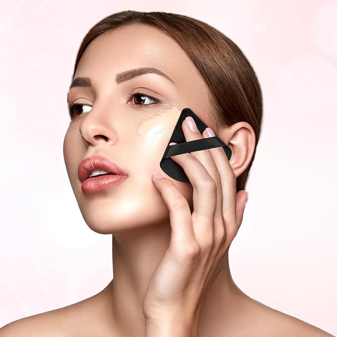 250 Pcs Powder Puff Face Soft Triangle Makeup Puff for Loose Powder Mineral Powder Body Powder Velour Cosmetic Foundation Wet Dry Sponge Makeup Tools (Black)