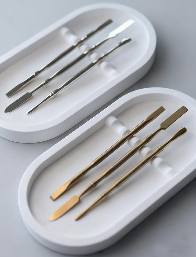 1PC Nail Tool Tray with Rest Oval Dish Tool Rest Manicure Tool Tray Jewelry Decorations Organizer Plaster Storage Plate (White)