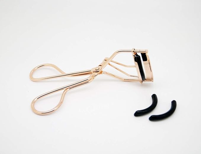 Professional Makeup Tool for Eyelashes with 2 Replacement Silicone Refill Pads Pinch Pain Free Metal Eyelash Curler 1PC, Golden Color