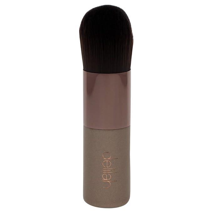 delilah - Foundation Kabuki Complexion Brush - Synthetic Fibre Liquid Blending And Buffing Makeup Tool - Wooden HAndle - For all Skin Type - Cruelty Free - 1 Pc