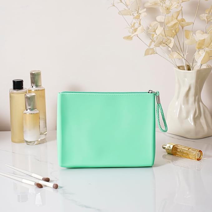 Silicone Makeup Bag for Purse Zipper Cosmetic Pouch Makeup Brush Holder Large Makeup Organizer Silicone Travel Pouch for Women (Green)