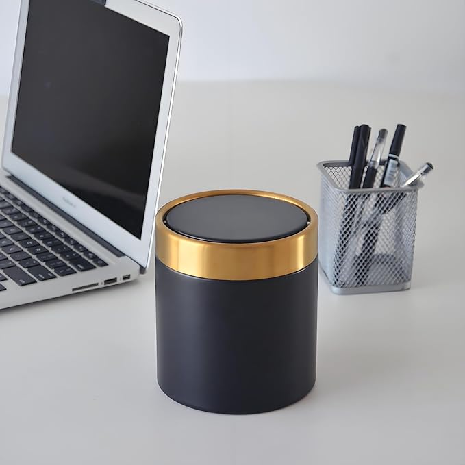 Mini Trash Can with Lid, 1.5 Liter / 0.4 Gallon Small Metal Desk Garbage Bin for Countertop, Coffee Bar, Vanity – Black
