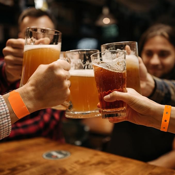 100pcs Colored Vinyl Wristbands, Waterproof Wristbands, Security Wrist Bands, Event Wristbands for Bar Club Festival Music Meeting, Pool Parties,Outdoor Sports (Color : Orange)