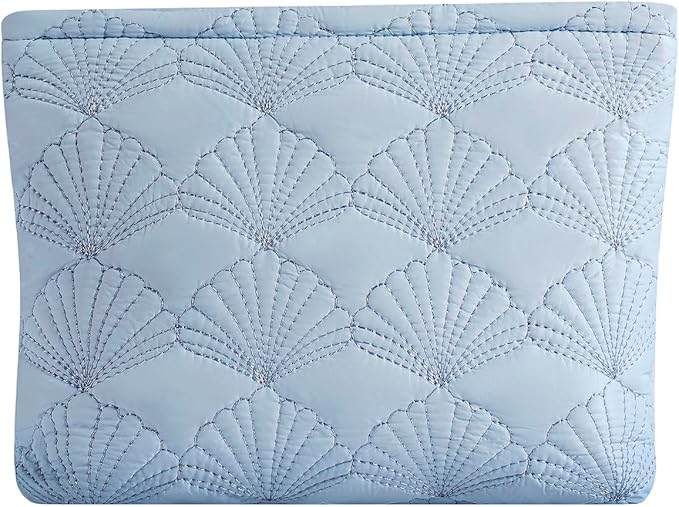 uekeboag White Quilted Cotton Makeup Pouch,Coquette Quilted Toiletry Bag for Women and Girls, Floral Coquette Organizer Bag, Aesthetic Travel Cosmetic Bags(LightBlue Shell)