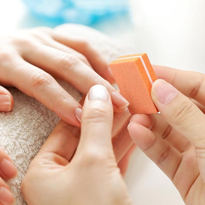 200Pcs Mini Nail Buffer Block 1.5in*1.1in*0.5in Grit Buffers for Natural Care(Mixed Color)