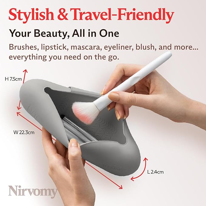 Travel Makeup Brush Holder, Silicone Makeup Brush Organizer, Dirt-Resistant Easy to Clean Makeup Brush Bag with Anti-Fall Out Magnetic Closure, Travel Essentials for Women (Ivory)