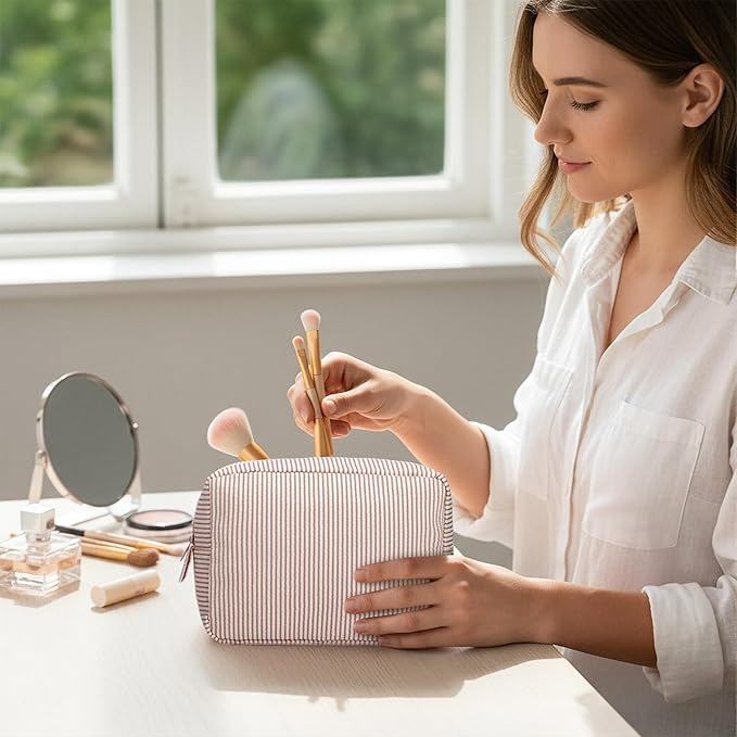 Sanwuta 6 Pcs Seersucker Cosmetic Bag Bulk Pinstripe Makeup Bag for Women Aesthetic Cute Travel Toiletry Organizer Preppy Storage Pouch for Wedding Bridesmaid Christmas Gift (Large, Khaki)