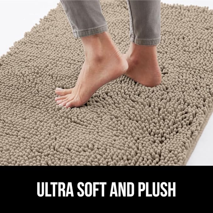 GORILLA GRIP SoakSTOPPER Dog Door Mat, 30x20 Machine Washable Rug Absorbent Doormat Captures Moisture Mud Dirt, Quick Dry Soft Chenille Entryway Rugs Indoor Entrance Mats for Dog Paws, Beige
