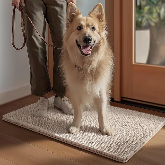 EHEYCIGA Super Absorbent Dog Door Mat for Muddy Paws 24x16 Inch Indoor, Front Doormat Outside Entrance, Quick Dry Chenille Washable Dog Crate Bed, Non-Slip Pet Rug Mud Mat Outdoor Entryway, Beige