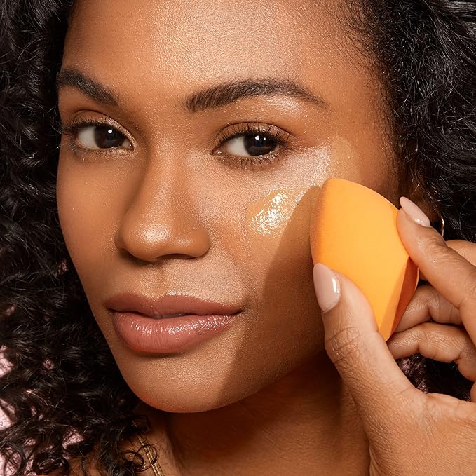 Real Techniques Miracle Complexion Sponge, Beauty Sponge For Makeup Blending & Foundation Application, Full Coverage, Streak-Free Professional Makeup Tool, Cruelty Free, Vegan, Latex Free, 2 Count